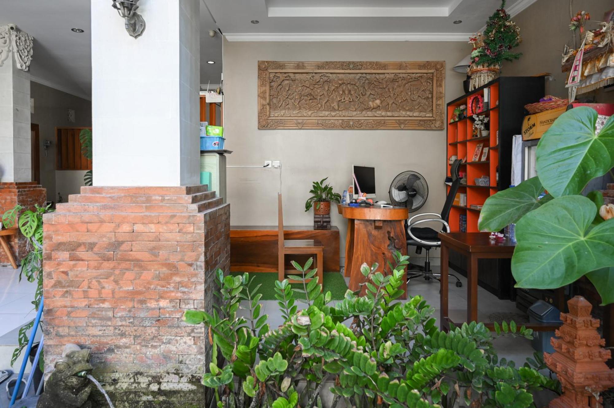 RedDoorz near Mertasari Beach 2 Pesanggaran Exterior foto
